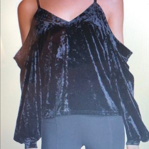 NWT Romeo & Juliet Couture Velvet Blouse, Blk, Med